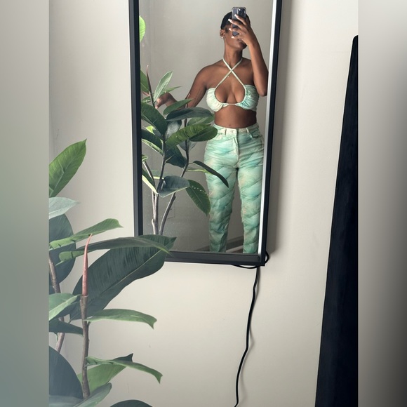 Boohoo 2 piece set - Picture 3 of 3